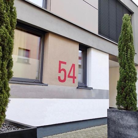 Neu - Gemuetliches Und Modernes Apartment Mit Stellplatz Coblence Extérieur photo