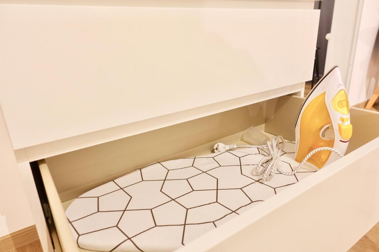 Neu - Gemuetliches Und Modernes Apartment Mit Stellplatz Coblence Extérieur photo
