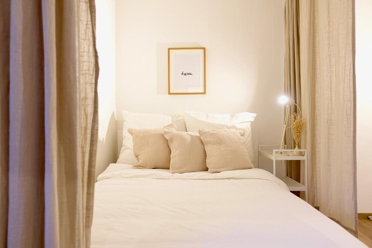 Neu - Gemuetliches Und Modernes Apartment Mit Stellplatz Coblence Extérieur photo