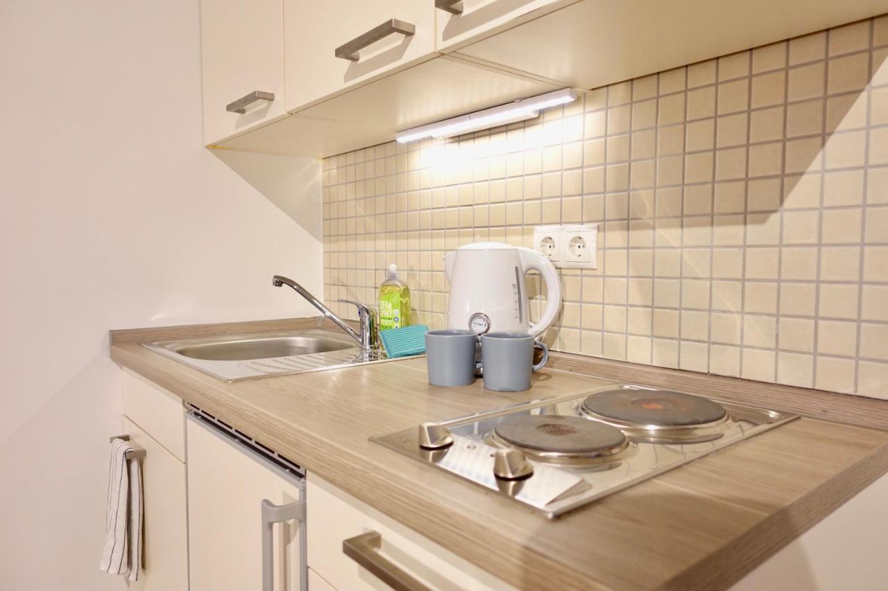 Neu - Gemuetliches Und Modernes Apartment Mit Stellplatz Coblence Extérieur photo