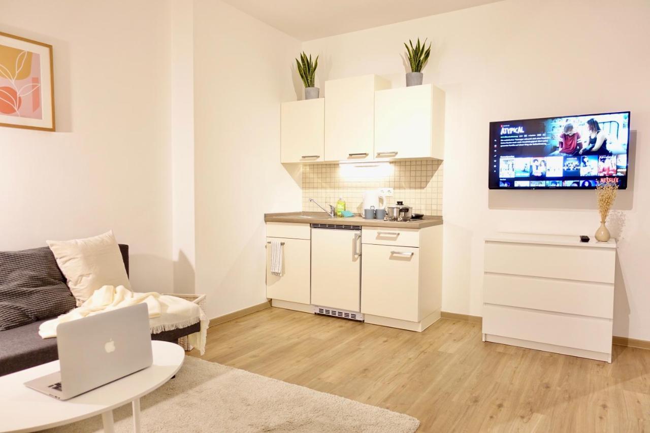 Neu - Gemuetliches Und Modernes Apartment Mit Stellplatz Coblence Extérieur photo